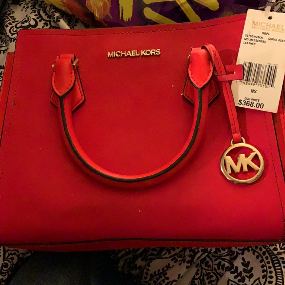 Michael kors MD messenger